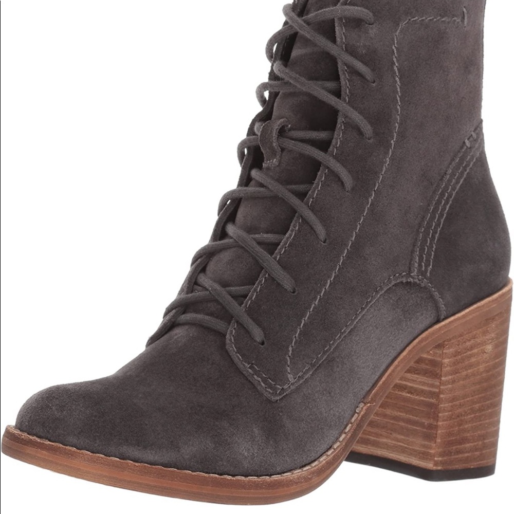 Dolce Vita Womens Rowly lace up bootie. Size 9. Anthracite Suede